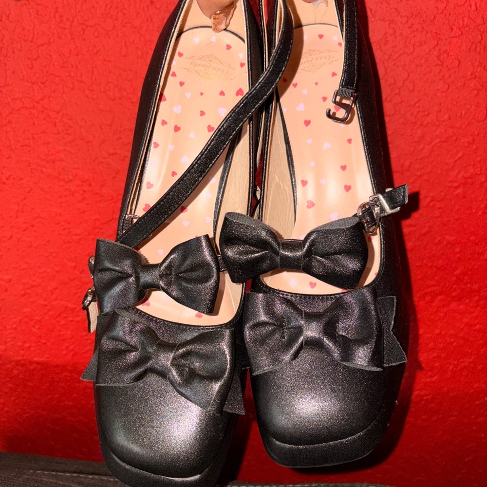 Black  SHEIN Heels with Bow Accents